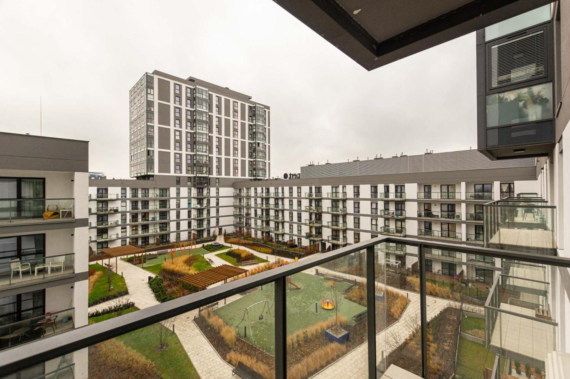 Galeria Rondo Wiatraczna Apartments وارسو المظهر الخارجي الصورة