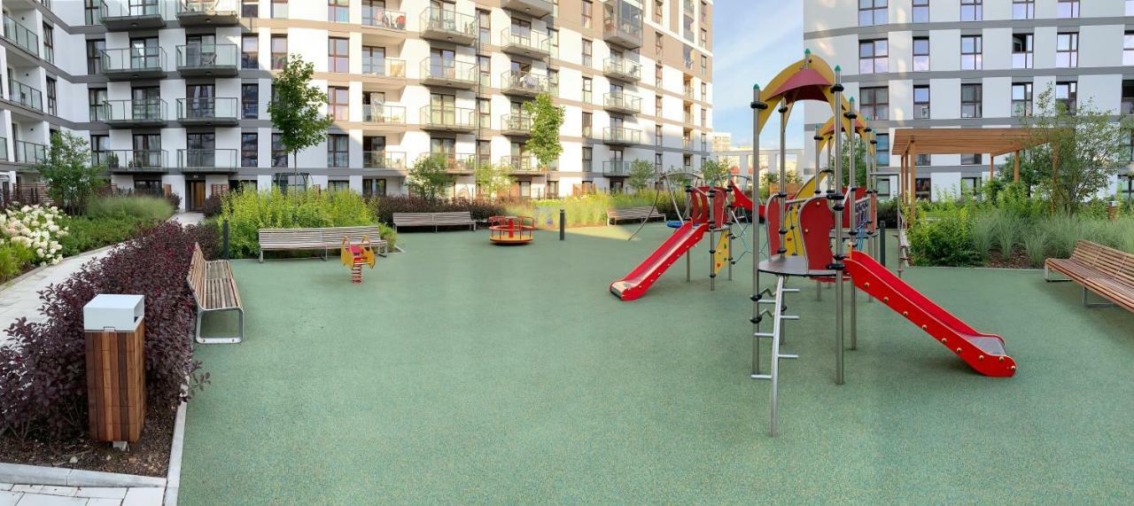 Galeria Rondo Wiatraczna Apartments وارسو المظهر الخارجي الصورة