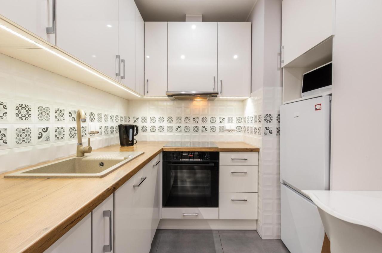 Galeria Rondo Wiatraczna Apartments وارسو المظهر الخارجي الصورة