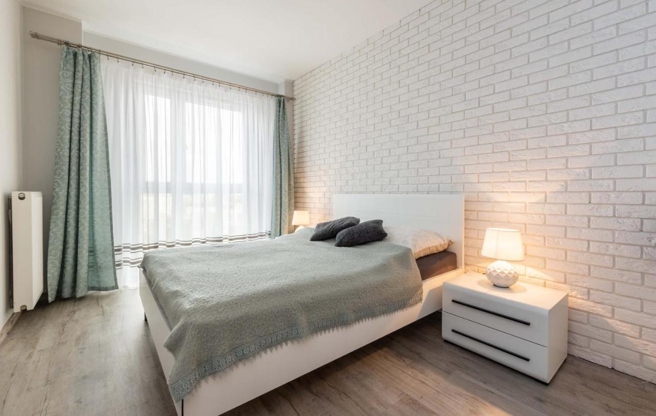 Galeria Rondo Wiatraczna Apartments وارسو المظهر الخارجي الصورة