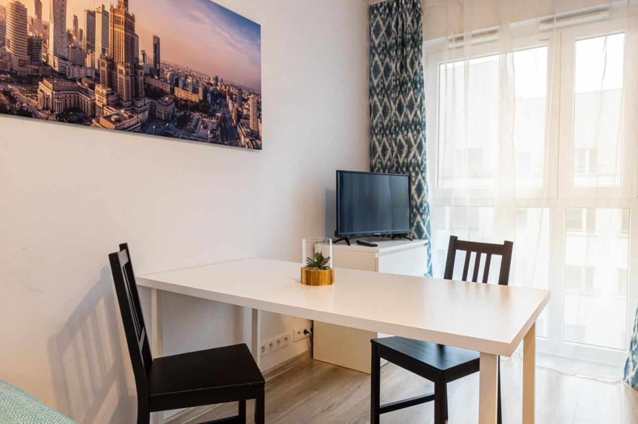 Galeria Rondo Wiatraczna Apartments وارسو المظهر الخارجي الصورة